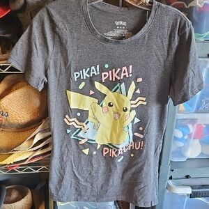 🌟3/$25🌟 Pikachu Womans Medium Gray T-Shirt